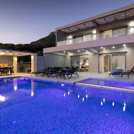 Villa Alonaki Paramonas (Corfu)