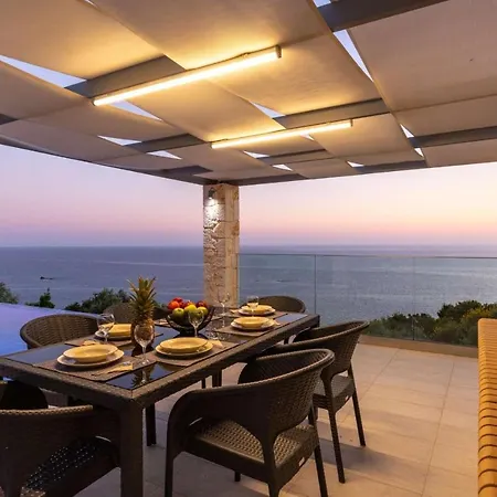 Villa Alonaki *