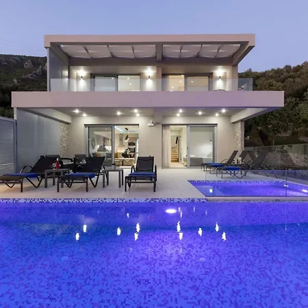 Villa Alonaki Paramonas (Corfu)